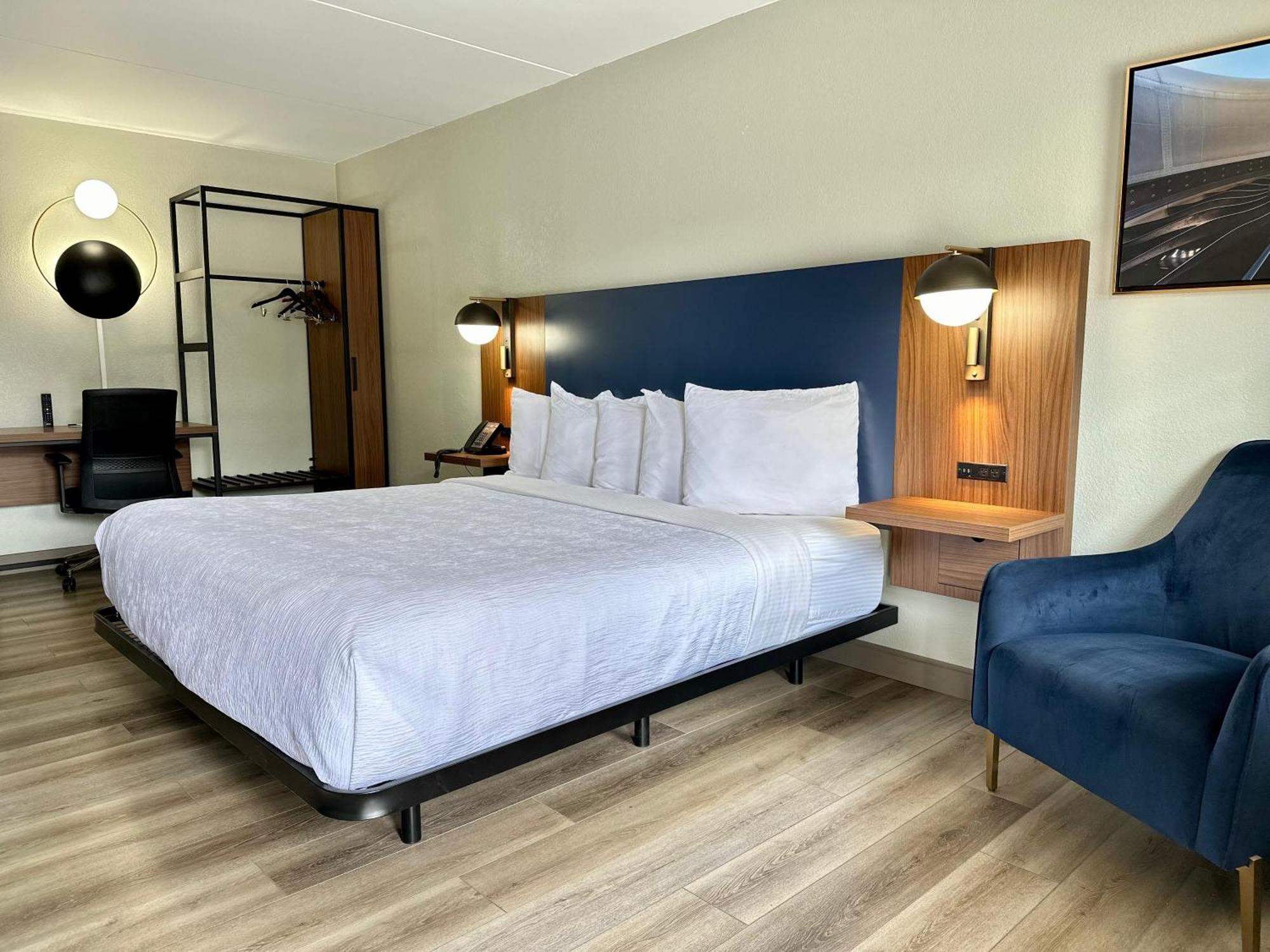 La Quinta Inn By Wyndham Huntsville Research Park Εξωτερικό φωτογραφία