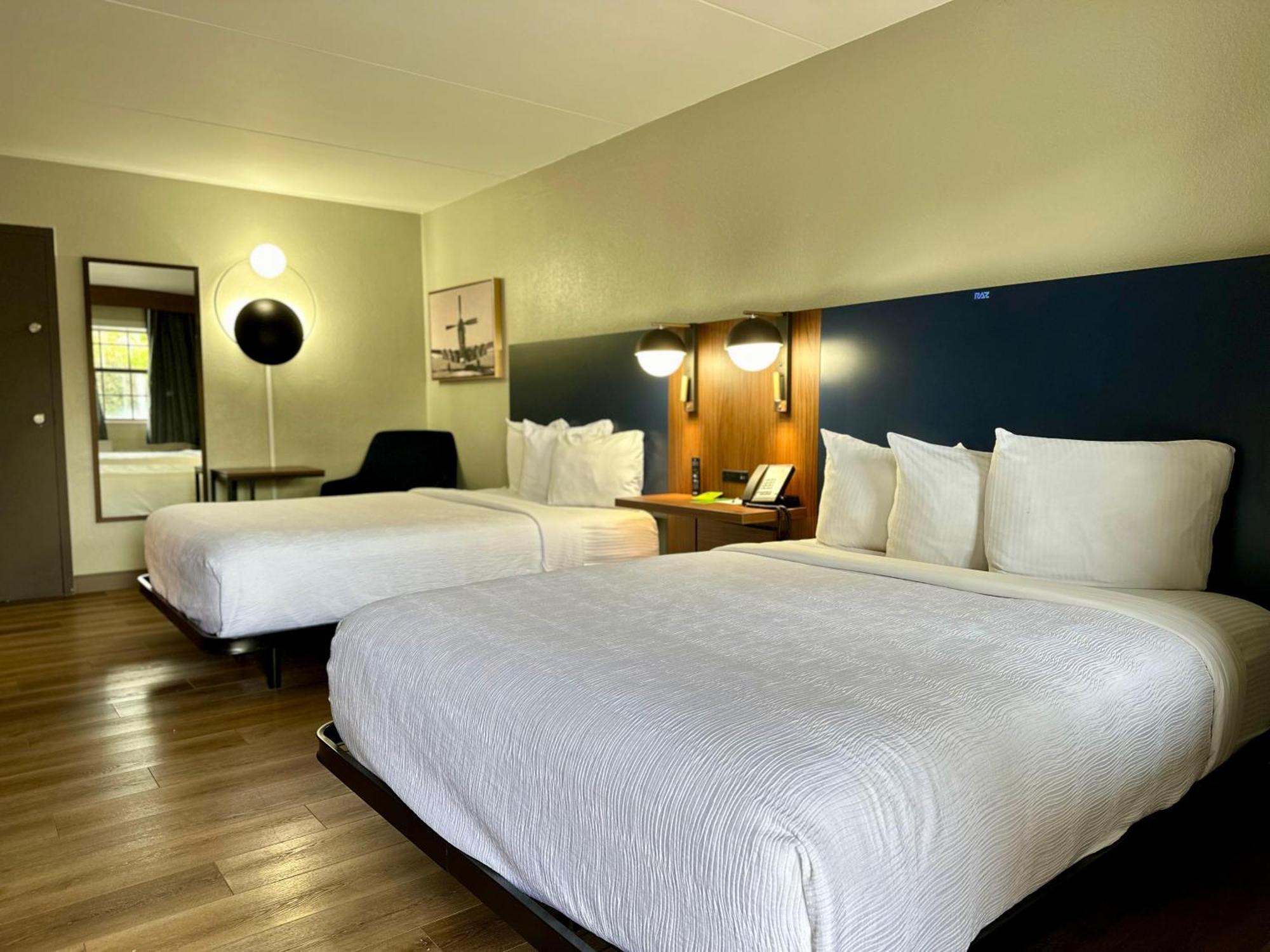 La Quinta Inn By Wyndham Huntsville Research Park Εξωτερικό φωτογραφία