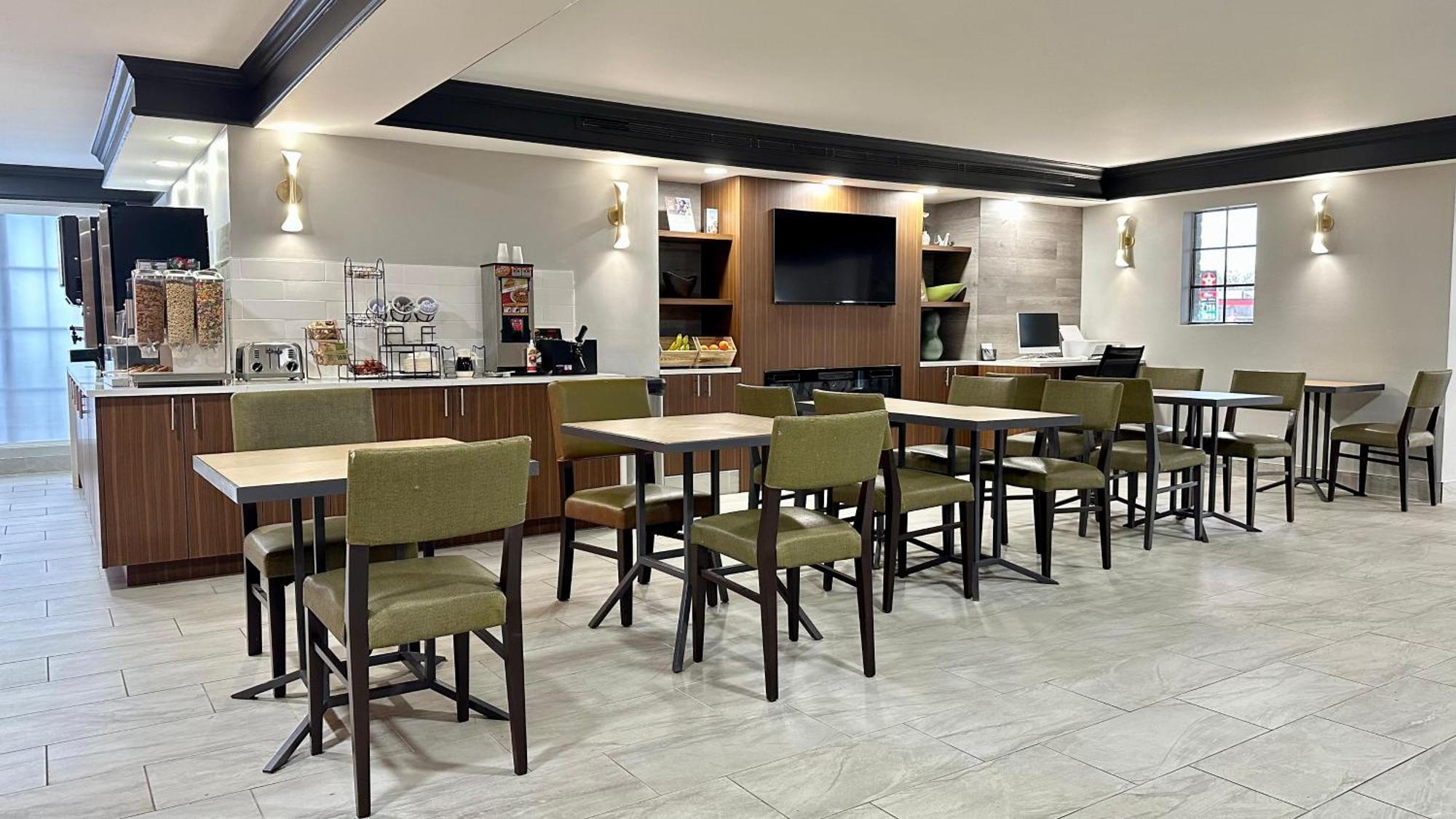 La Quinta Inn By Wyndham Huntsville Research Park Εξωτερικό φωτογραφία