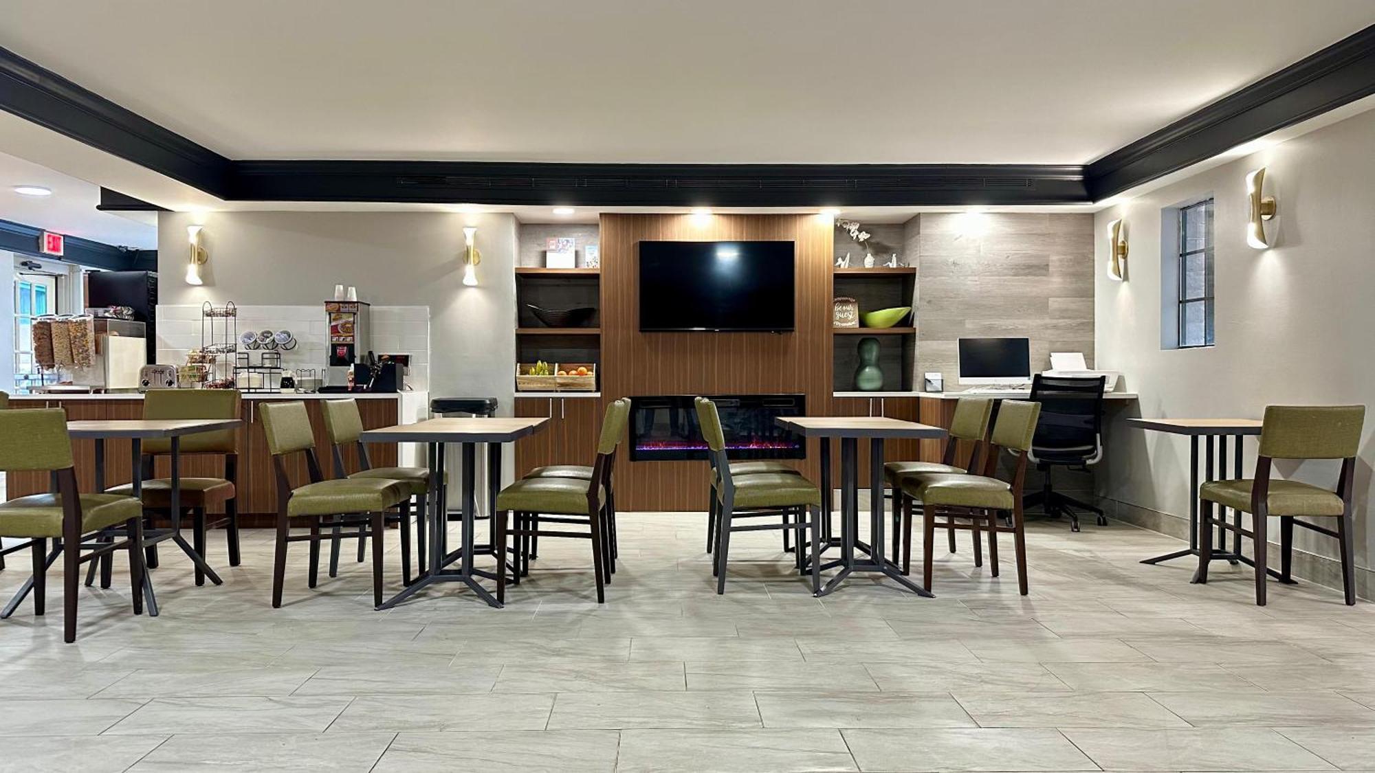 La Quinta Inn By Wyndham Huntsville Research Park Εξωτερικό φωτογραφία