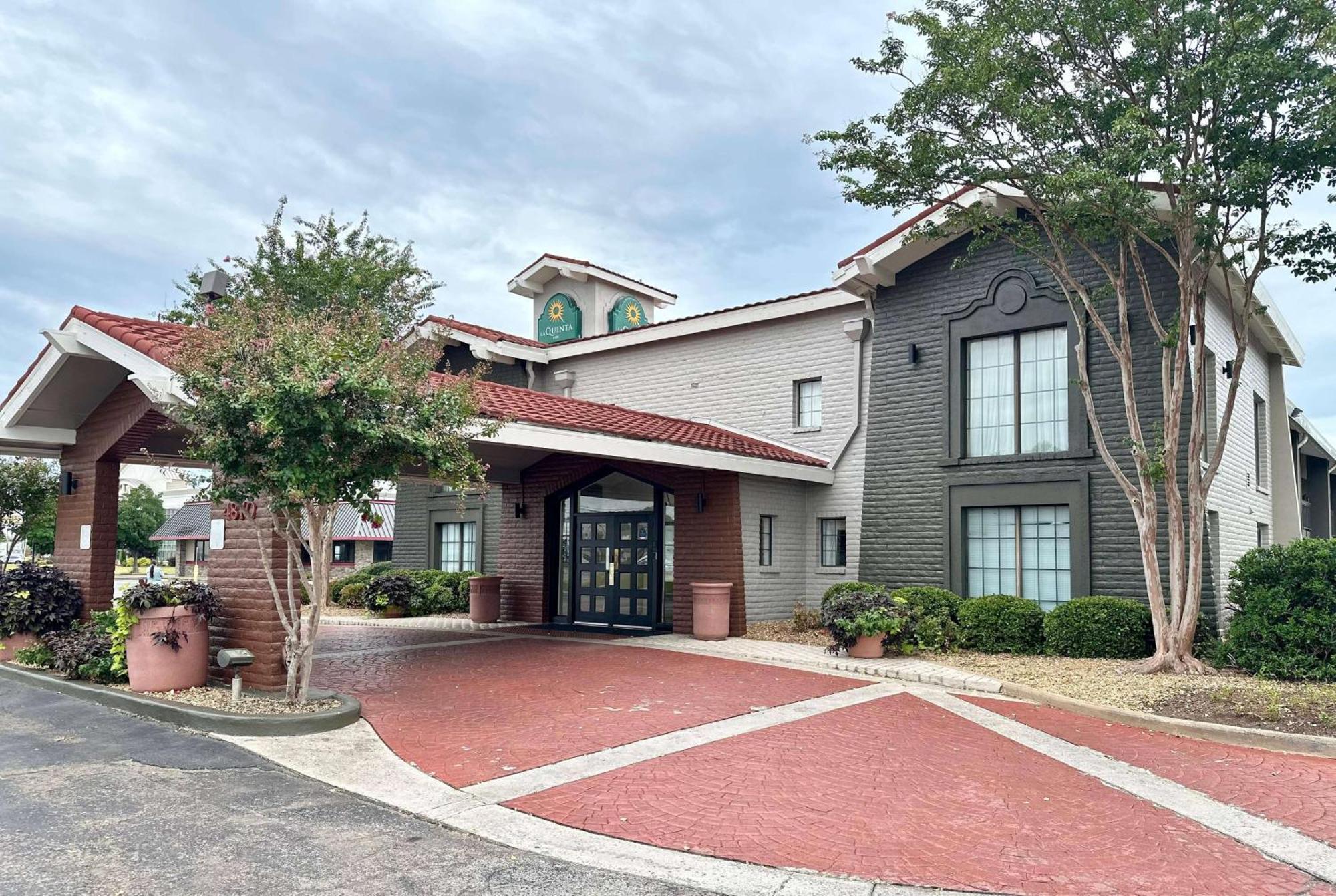 La Quinta Inn By Wyndham Huntsville Research Park Εξωτερικό φωτογραφία